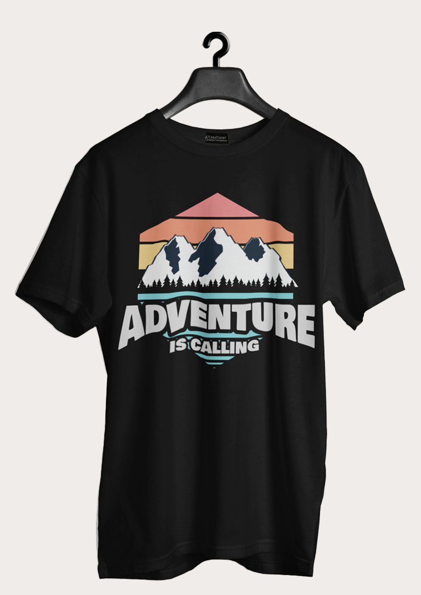Adventure is Calling baskılı Siyah Bisiklet yaka Erkek T-shirt