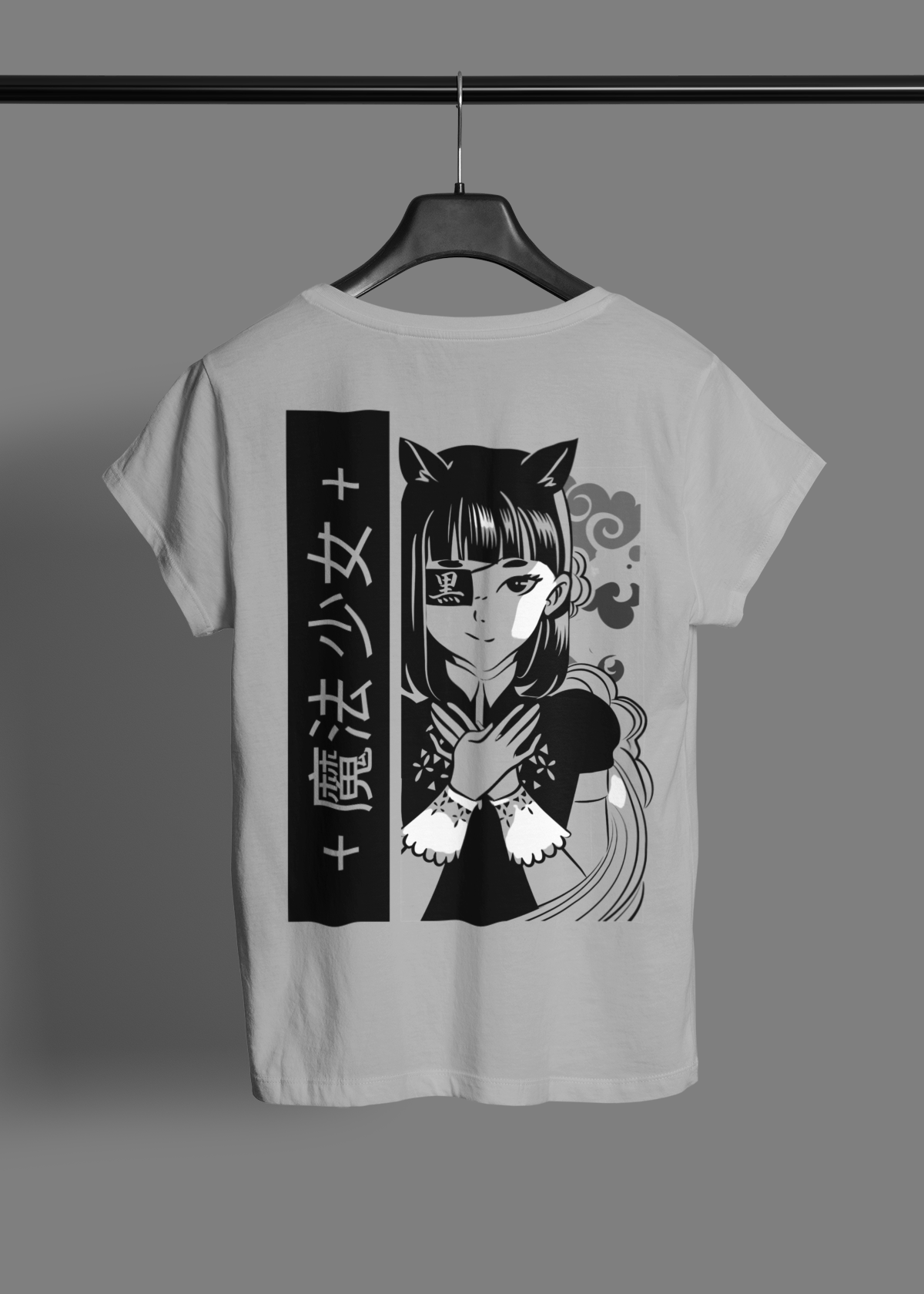 Anime  Arkası baskılı Bisiklet yaka  gri T-shirt 